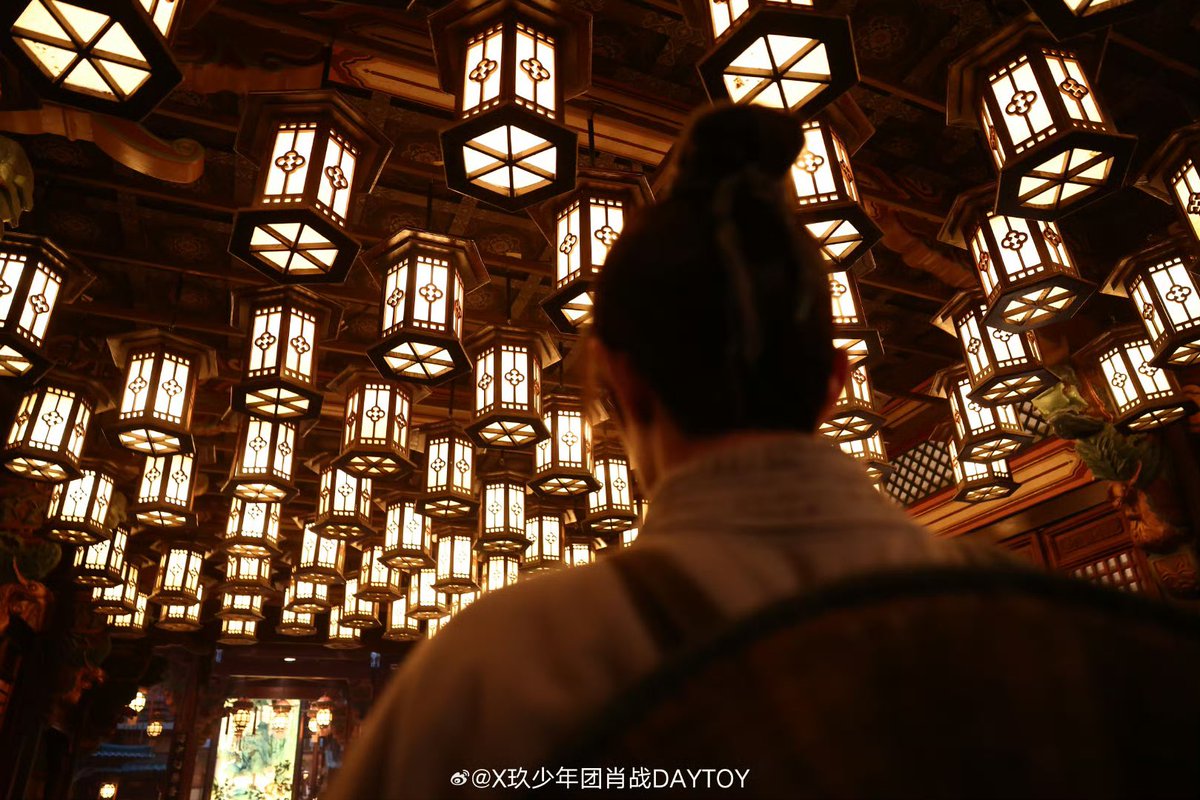 xztrendsetter's tweet photo. Who doesn’t want a man who’s perfect for everything? 

LEGEND OF ZANGHAI ON AIR
#LegendofZangHaiPremiere
#XiaoZhanAsZangHai https://t.co/wKGbi9ird0