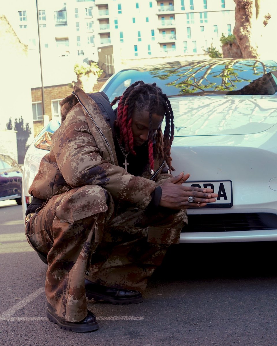 IT’s my Birthday Today 😄. Funny how I am getting older everyday. Thank God a fool at 40 is no longer a fool so I have many more years to enjoy the long life and prosperity, good health and all the beautiful wishes you guys have for me today 😁. It’s not by my power or might but