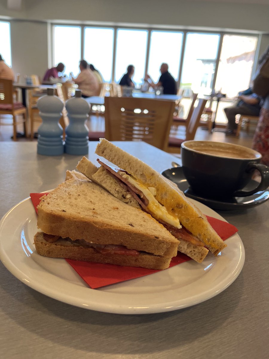 Hello Bude. Talking #TrelawnysCornwall at the Parkhouse Centre at 1pm. Sustained by a bacon sarni ⁦<a href="/ShopWroes/">Wroes Shops</a>⁩ … I think Cornwall’s last proper departmental store ??? Discuss …  ⁦<a href="/wnbooks/">W&N</a>⁩