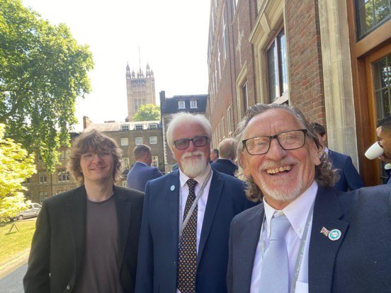 ReformDaily_'s tweet photo. ๐ Yesterday welcomed new Cllrs from across the UK to the Reform UK Centre of Excellence training day!
โWe said weโd provide support - & by holly, we meant it!โ says Sophie Preston-Hall.
Action. Support. Results.
#ReformUK #LocalChange https://t.co/qTKxeemf2F