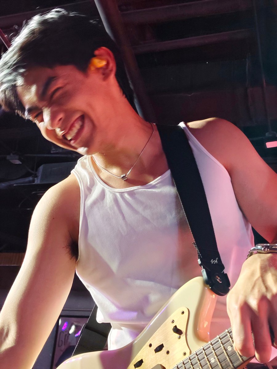 aerissh_'s tweet photo. @JapsMendoza @ChaelAdriano #JAMWithTheJuans 

@rjscruz_ 💙 https://t.co/UpJdH3oX0E