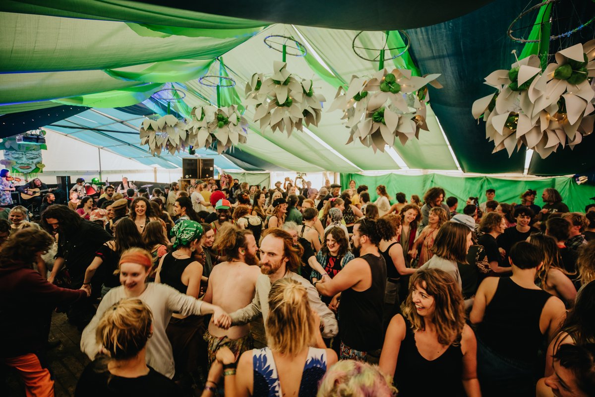 Knockengorroch's tweet photo. Only got a day to spare? Sunday-only tickets for Knockengorroch 2025 are ON SALE NOW! 🎟️
It’s a full day of music, magic and celebration
Ticket 👉https://t.co/yomoNSv1hh

📷 ReCompose https://t.co/vk4nffAlNX