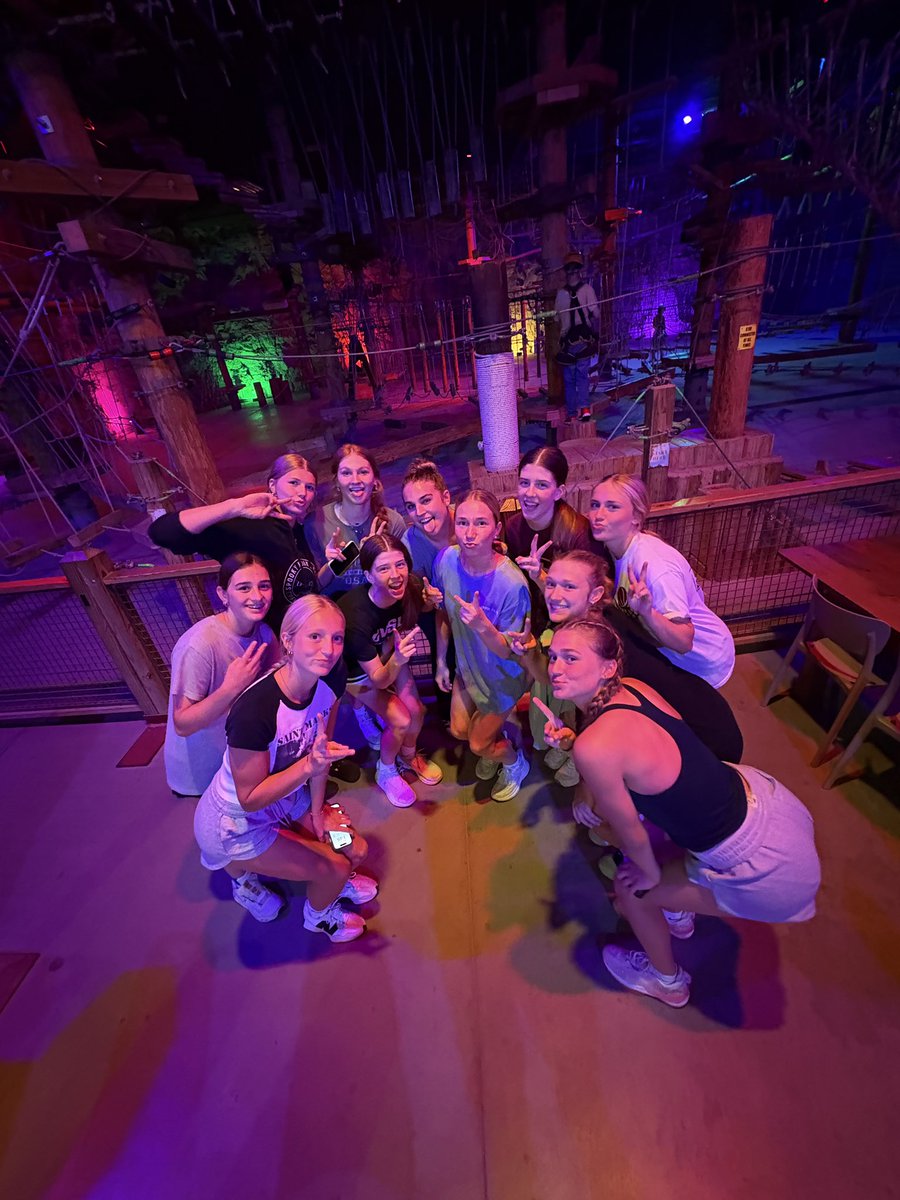 Danny Robinson (@coach_deerob) on Twitter photo ✅3-0 in pool play.
✅Karoke Friday.
✅ High Ropes Course Saturday.
☑️ #ChampionshipSunday
Fun weekend in KY!
<a href="/savfscarlett/">savanna scarlett</a> ✅3-0 in pool play.
✅Karoke Friday.
✅ High Ropes Course Saturday.
☑️ #ChampionshipSunday
Fun weekend in KY!
<a href="/savfscarlett/">savanna scarlett</a>