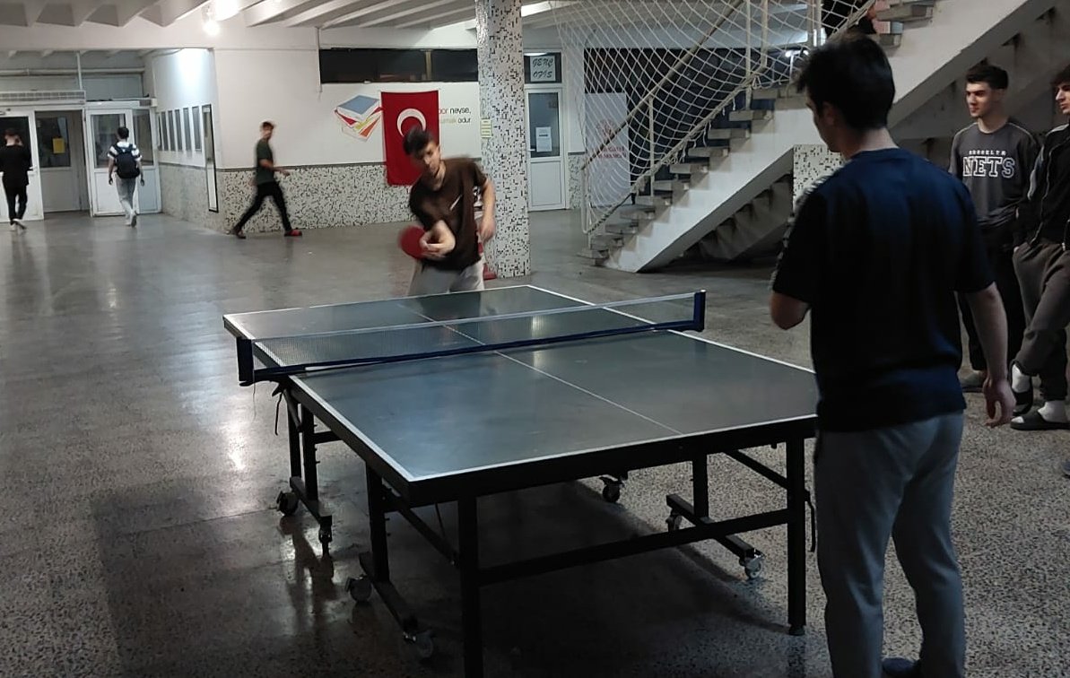 KonyaKYGM's tweet photo. 📍 Alaaddin Yurdu 

Gençlik Haftası etkinlikleri kapsamında :
♟️♟️ Satranç Turnuvası  ve
🏓Masa Tenisi Turnuvası düzenlendi.
🏅🤝 Müsabakalar sonucunda kazanan dostluk oldu.👏
@OA_BAK @gencliksporbak https://t.co/v0K7xldXji