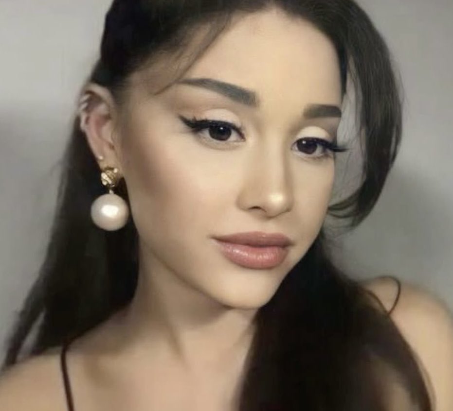 eryn💋ꕤ tweet media