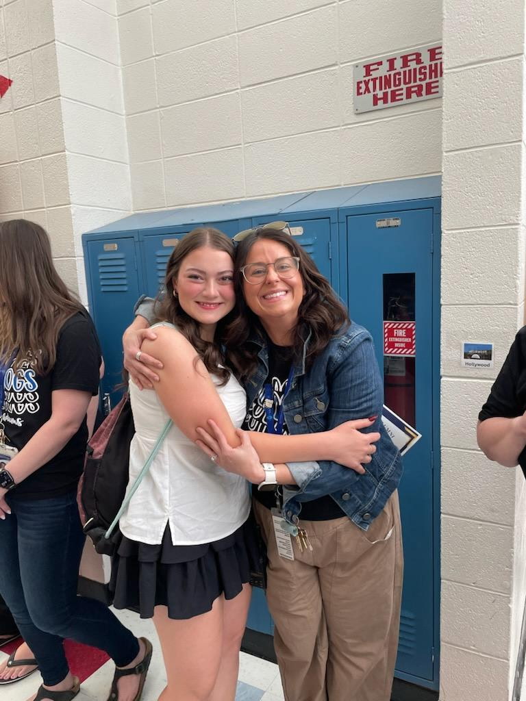 MariaZeltenD95 tweet media