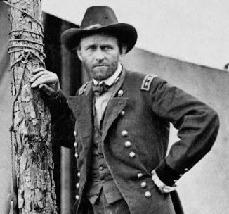 ManifestHistory's tweet photo. 5/ The fall of Vicksburg split the Confederacy in two. The Mississippi River was now Union-controlled, choking Southern supply lines. Combined with Gettysburgโs defeat, it was a turning point in the war. #UnionVictory #VicksburgSiege https://t.co/5CiK1HBaeB