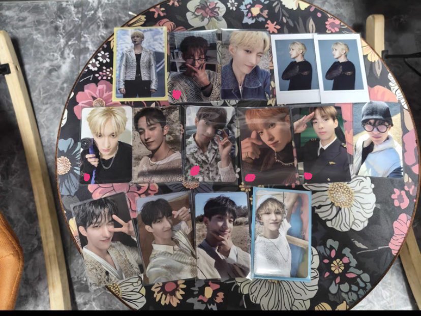 bookkeushop's tweet photo. ⋆⁺₊✧ wts lfb ph svt dk random #bybookkeu
 
— 135 ea + isf tbf
— fr cn, sfeta
— x sensi, impatient
— ratio 🩷: unmarked
— can steal, prev claim +1

t. seventeen dk fml m2u specs piloto your choice bola spill the feels fts its stf https://t.co/GZYjaVOcw3