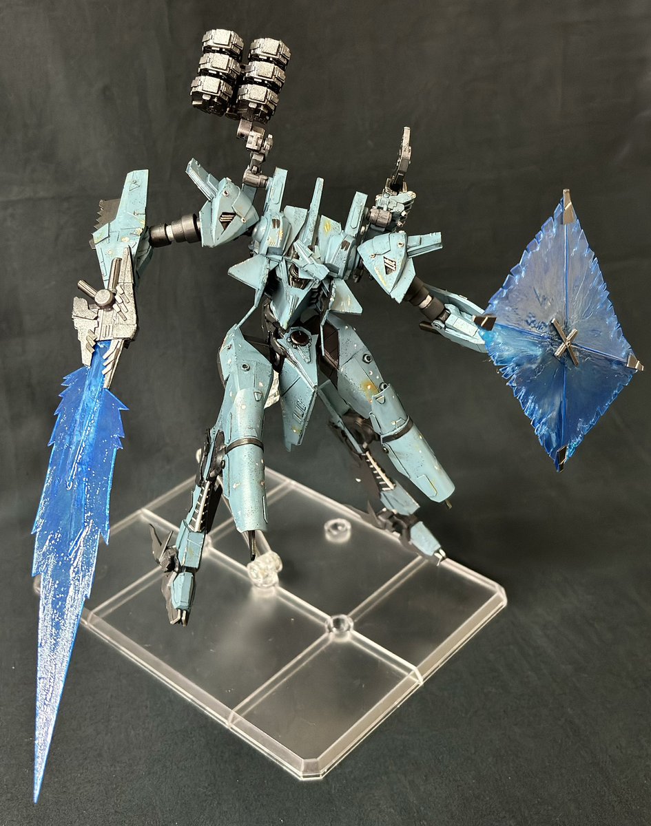 mentai_mayo107's tweet image. あの…フロムさん…
左腕のシールド実装まだですか…?
(右腕のブレード実装も)
あと…バンダイさんとコトブキヤさん…
ACシュリーカーの既製品まだですか…⁇
#AC6 #30MM #SecretLevel 
 #俺のシールドを見せつけろ