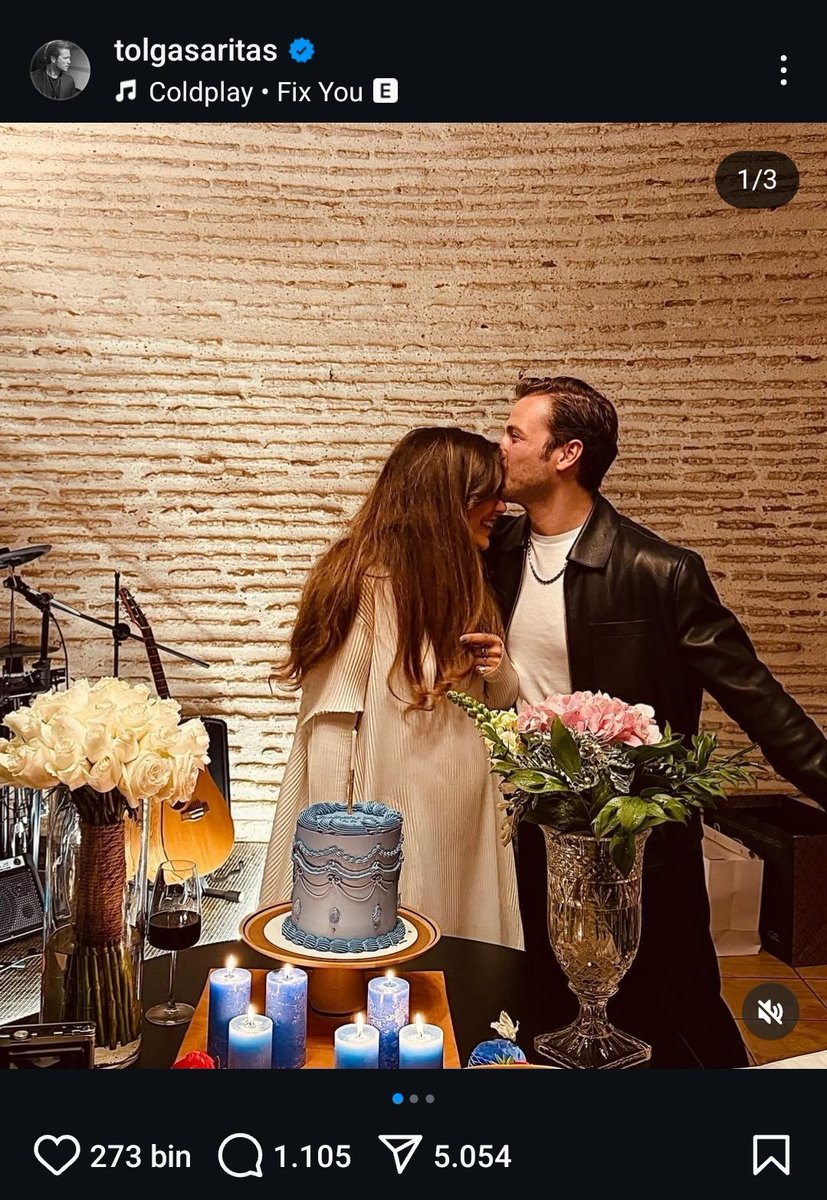 Hey Siri, Can you play
"Yıldızlara bak
Biz küçüktük"