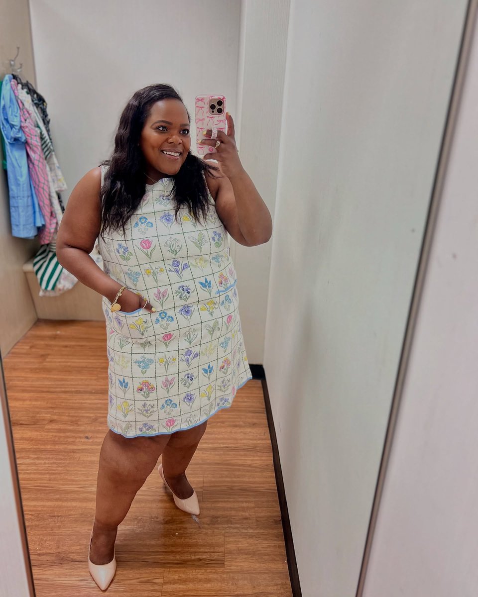 Alice012176's tweet photo. Okay, hear me out! 🤌🏽 This gorgeous floral grid print is giving *designer* vibes, but what if I told that each look is from belk and under $50?! 🤭 https://t.co/KGAUE0Ok78