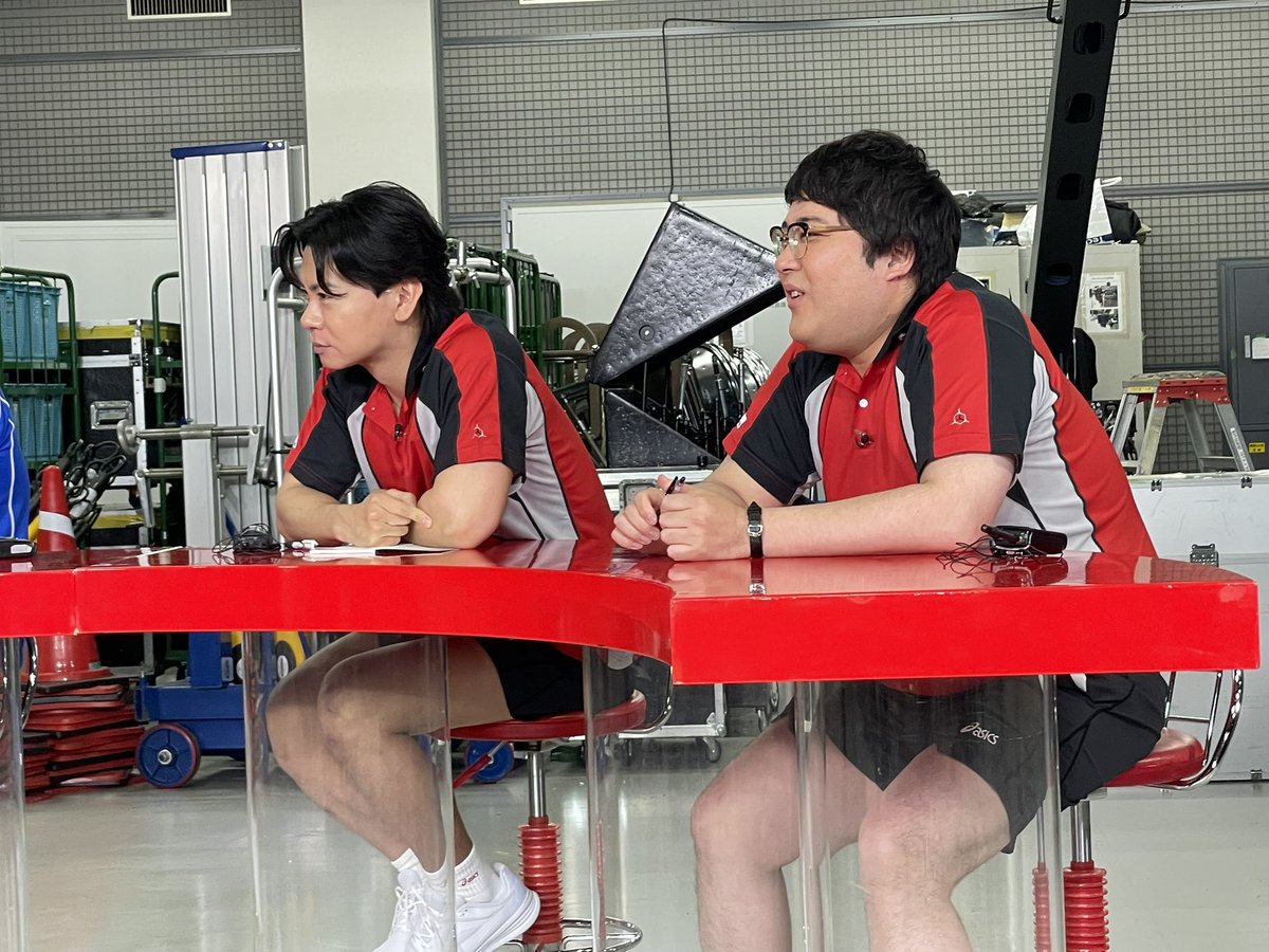 明日24時30分から「頑張れ世界卓球！スペシャル」後半戦です。

どんなクイズが出題されるのか画像だけでわかった方はすごい推理力だと思います。

それでは明日の深夜にテレビ東京でお会いしましょう。

#寄生番組パラサイト