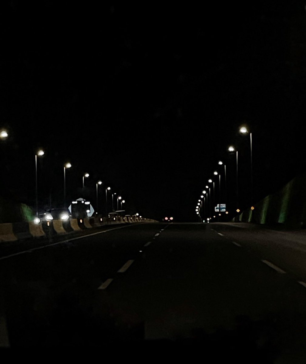 إذا لم يكن من الضروري اتخاذ قرار الآن، فمن الأفضل ألا تتخذ قرارًا.”
التأني أحيانًا هو أفضل خيار. بعض الأمور تُحل وحدها مع الوقت .