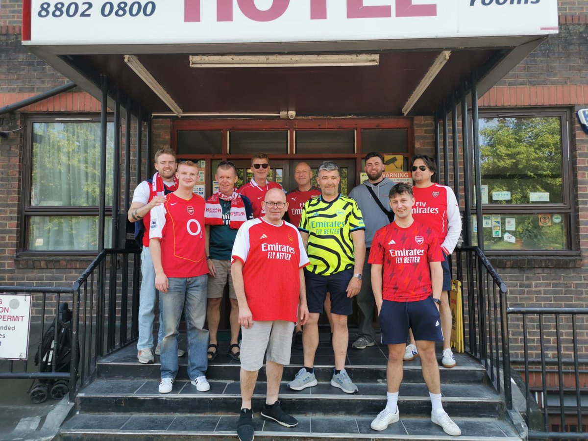 KentHallHotel's tweet photo. Ahead of the last home game of the season we would like to thank all the @Arsenal fans who have stayed with us. See you next season #COYG 🟥🟥🟥 https://t.co/XZ85mBeEws