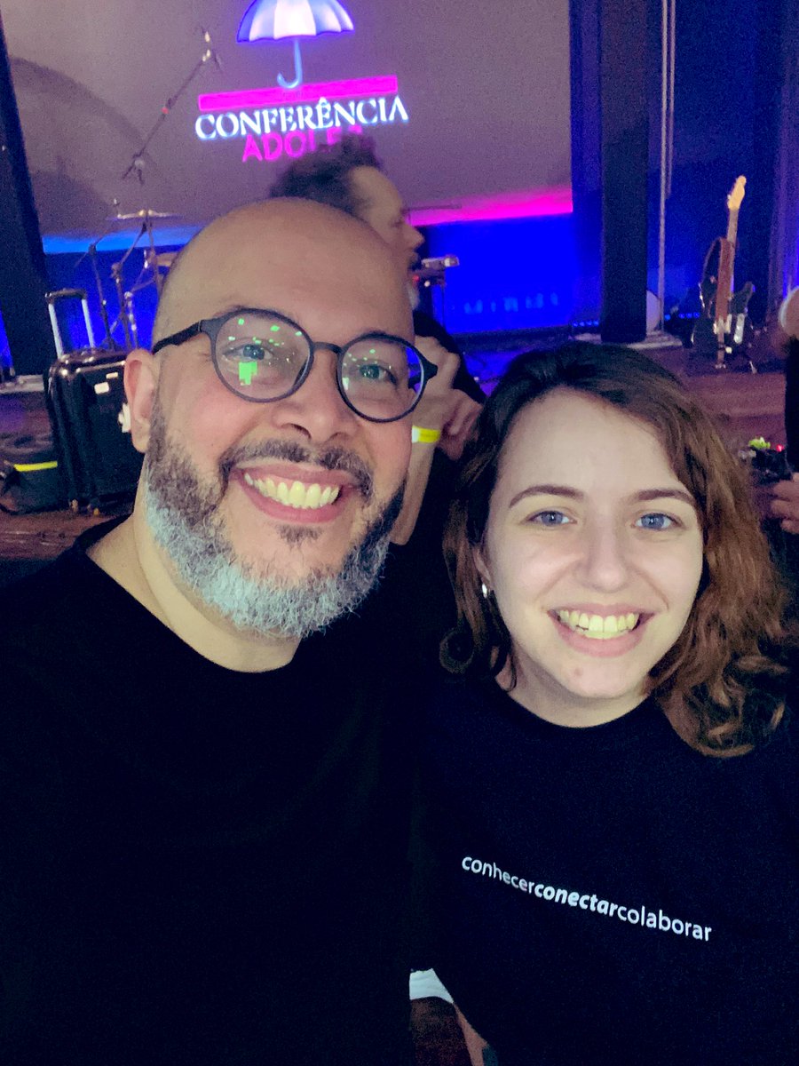 Ontem tive o prazer de encontrar pessoalmente a querida <a href="/vikzalewski/">Vik</a> no show da <a href="/TANLAN/">TANLAN</a> em Jaraguá do Sul