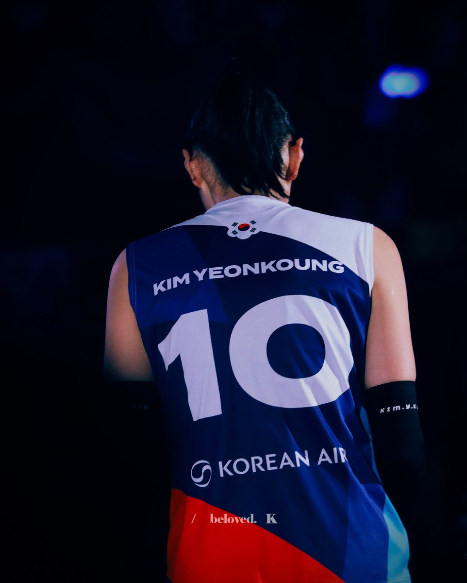 250518.

잘가, 오랜 내 여름아

#김연경 #kimyeonkoung