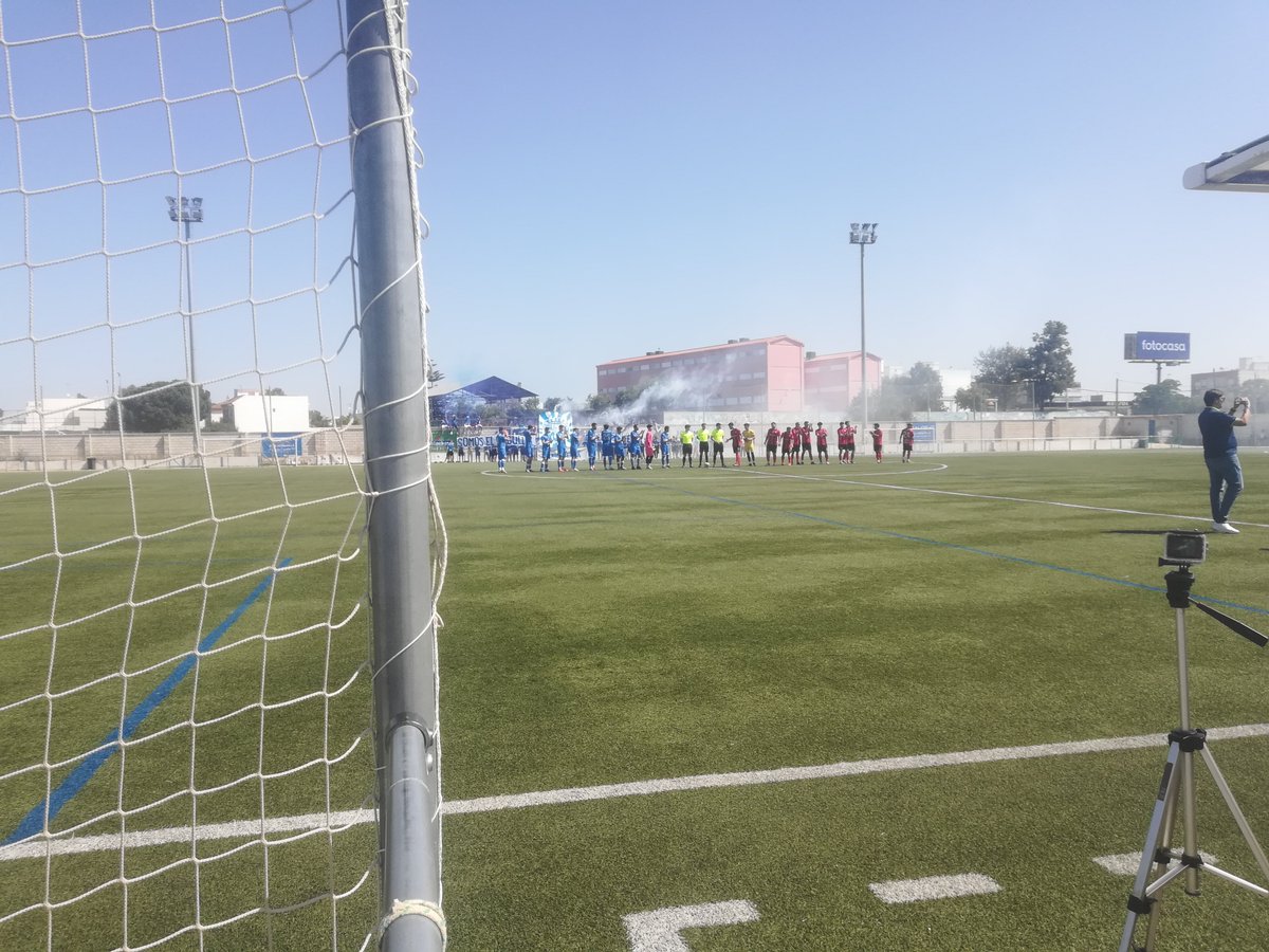 FINAL en Bellavista. 0-1 venció el <a href="/LoraCFOficial/">LORACF</a> al <a href="/UDBellavista75/">Unión Deportiva Bellavista</a> en el primer envite del playoff de ascenso a 1and. Gol de <a href="/eduventura13/">Edu Ventura</a> 
ENHORABUENA a TODOS!
#ElValordeloNuestro
#VamosLora