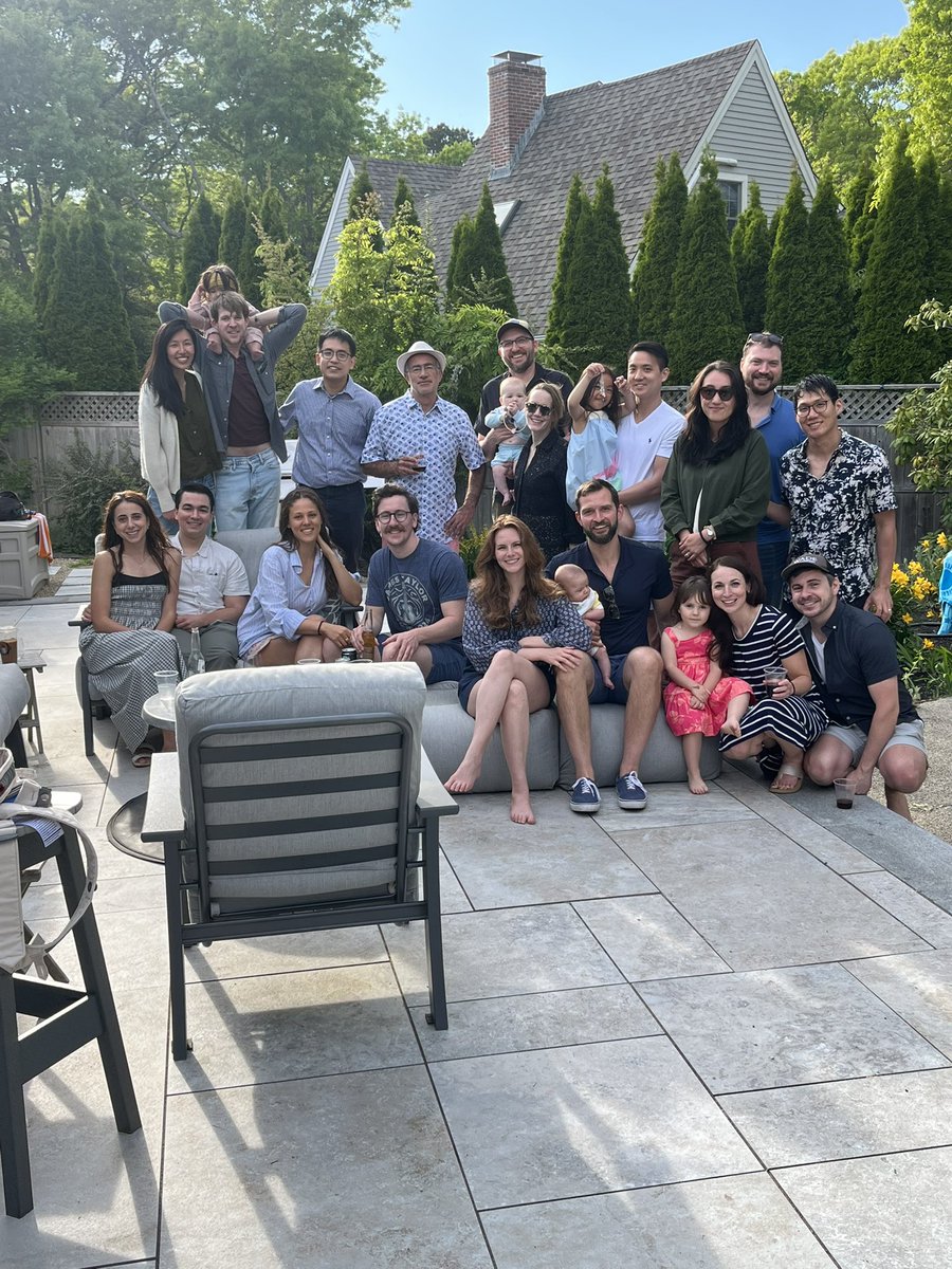 BIDMCVascular's tweet image. Thank you Dr. Hamdan @FTPWWbball for bringing past, current, and future residents/fellows together for our annual Cape Cod festivities! @BIDMCSurgery @BidmcCvi #vascularsurgeryfamily #toomuchfood