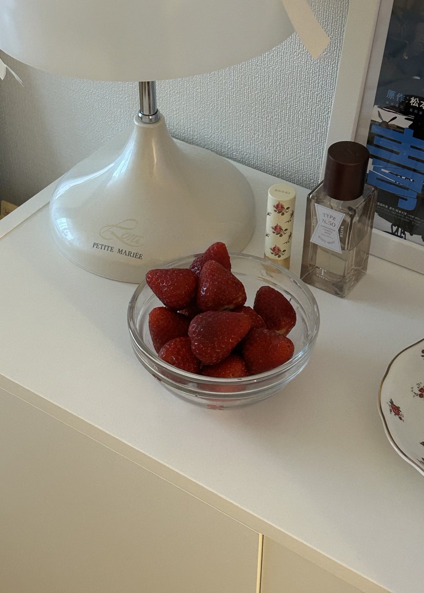 Jours_heureux56's tweet photo. 🍓 https://t.co/XYAqMQrLBD
