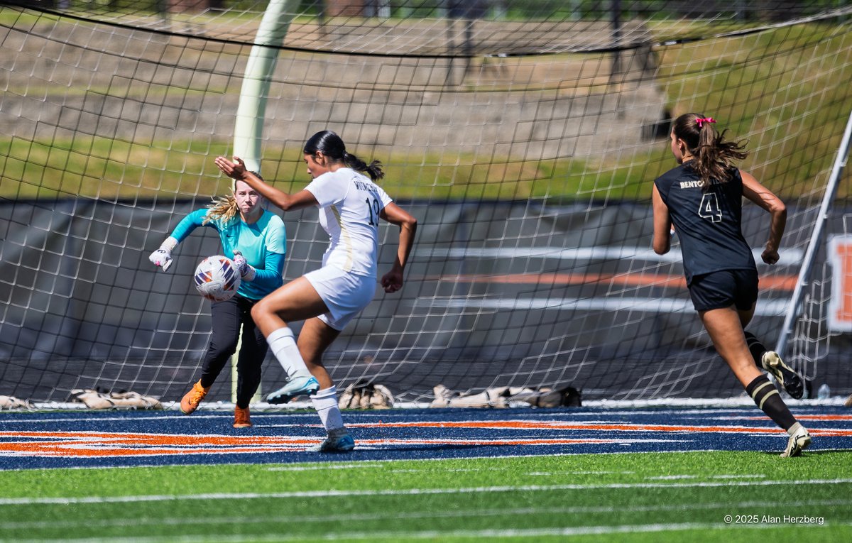 Alan Herzberg tweet media