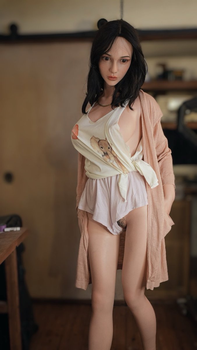 今日は暑かったから薄着でいいでしょ😼