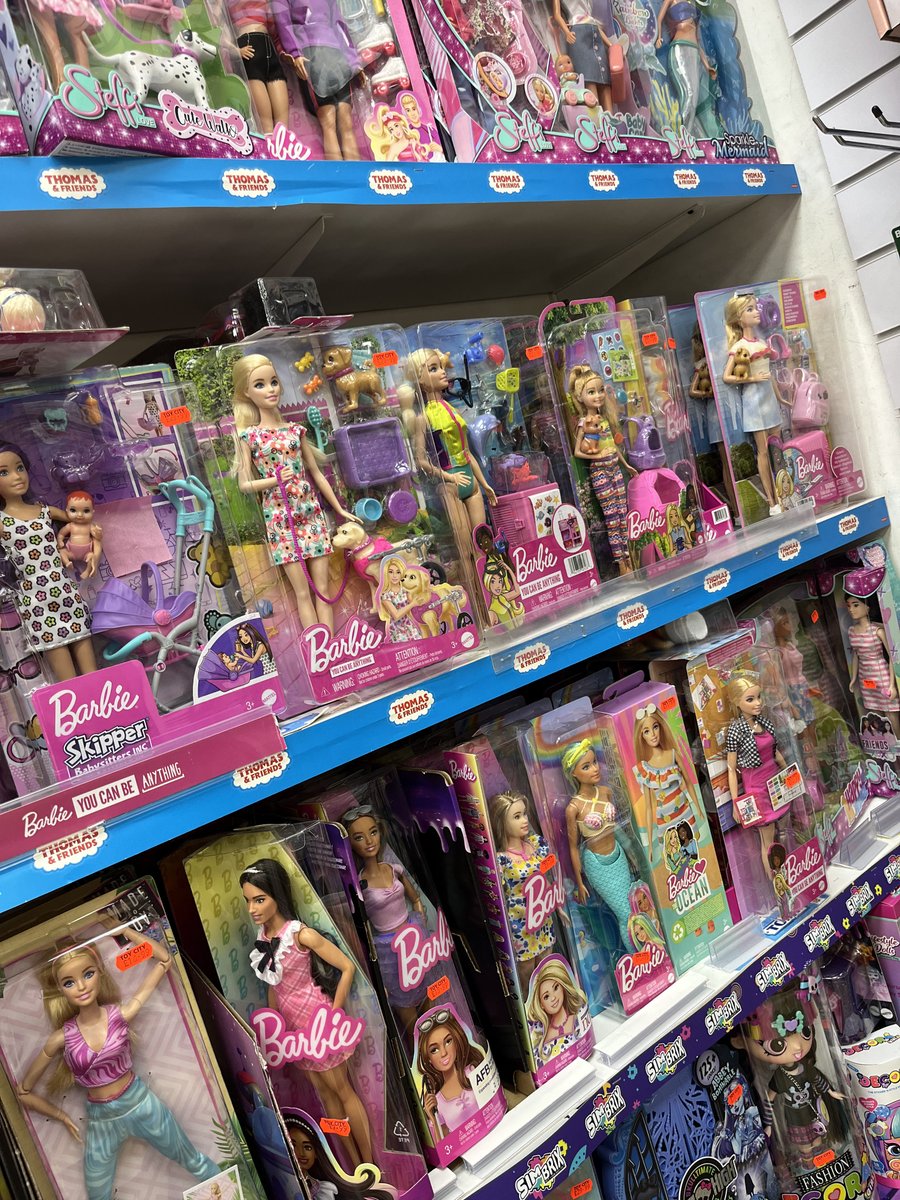Hello Barbie! 🩷🌸🦩🎀💖

Add to their collection with a huge choice of different dolls at Toy City?

They’re great for gifting too. Hands up whose child has a party every weekend? 🎁

#WoodGreen #TheMallWG
