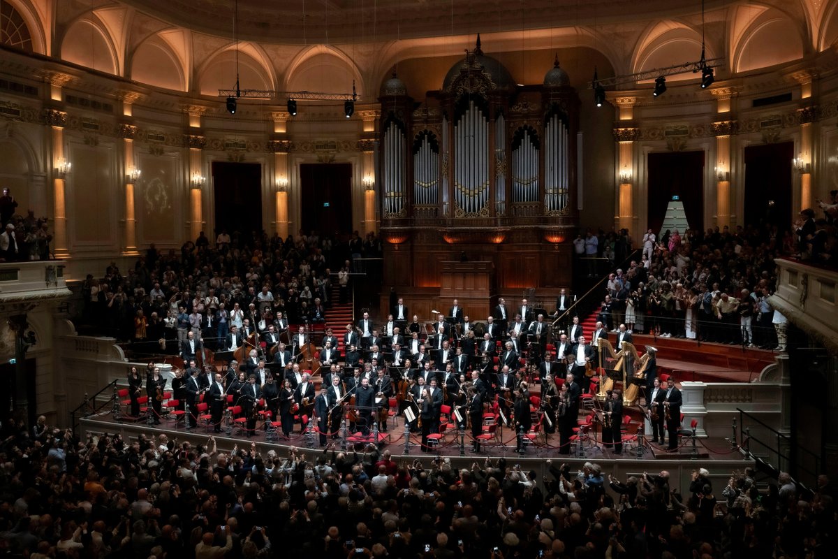 Berliner Philharmoniker (@berlinphil) on Twitter photo #aboutlastnight What an evening! Kirill Petrenko and the Berliner Philharmoniker opened our Mahler weekend with the Ninth Symphony – the first of two concerts concluding the complete symphonic cycle of this year’s #MahlerFestival <a href="/Concertgebouw/">Het Concertgebouw</a> #berlinphiltour #aboutlastnight What an evening! Kirill Petrenko and the Berliner Philharmoniker opened our Mahler weekend with the Ninth Symphony – the first of two concerts concluding the complete symphonic cycle of this year’s #MahlerFestival <a href="/Concertgebouw/">Het Concertgebouw</a> #berlinphiltour