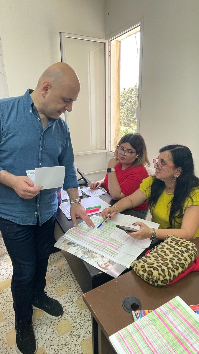 GhassanHasbani's tweet photo. متابعة ميدانية للماكينة الانتخابية في #بيروت، يعطيهن العافية.
الصوت بيفرق. فلنصوت بكثافة.
#غسان_حاصباني 
#الجمهورية_القوية #القوات_اللبنانية https://t.co/TC8KzwCmcK