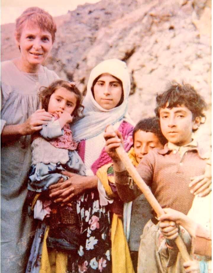 ' Her eğitimli kadının cumhuriyete borcu var ' diyen Türkan Saylan'ı saygıyla anıyorum..