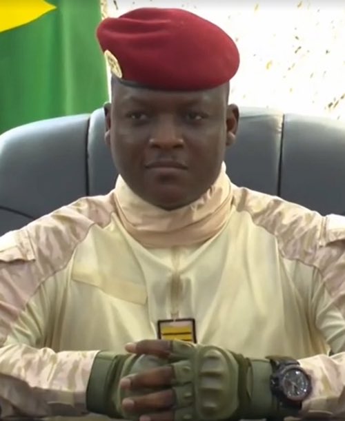 El Gral Ibrahim Traore, un verdadero león  sucesor moral de Patricio Lumuba del Congo, este ultimo vilmente asesinado por la famosa agencia. Esperanza del Sahel africano y de todo un continente, patriota defensor de su pueblo. Y en America Latina, solo mierdas corruptas,