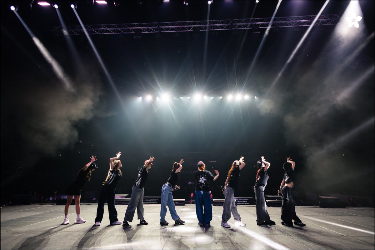 BINI_ph's tweet photo. We’re ready to set the stage on fire.🔥

Dubai, are YOU ready for us?

Only a few tickets left, so grab yours now!
🔗https://t.co/qHYxc7OVRe

See you at Coca-Cola Arena!

#BINI #BINIverseDubai #BINIVerseWorldTour2025 https://t.co/Cap0axOphW