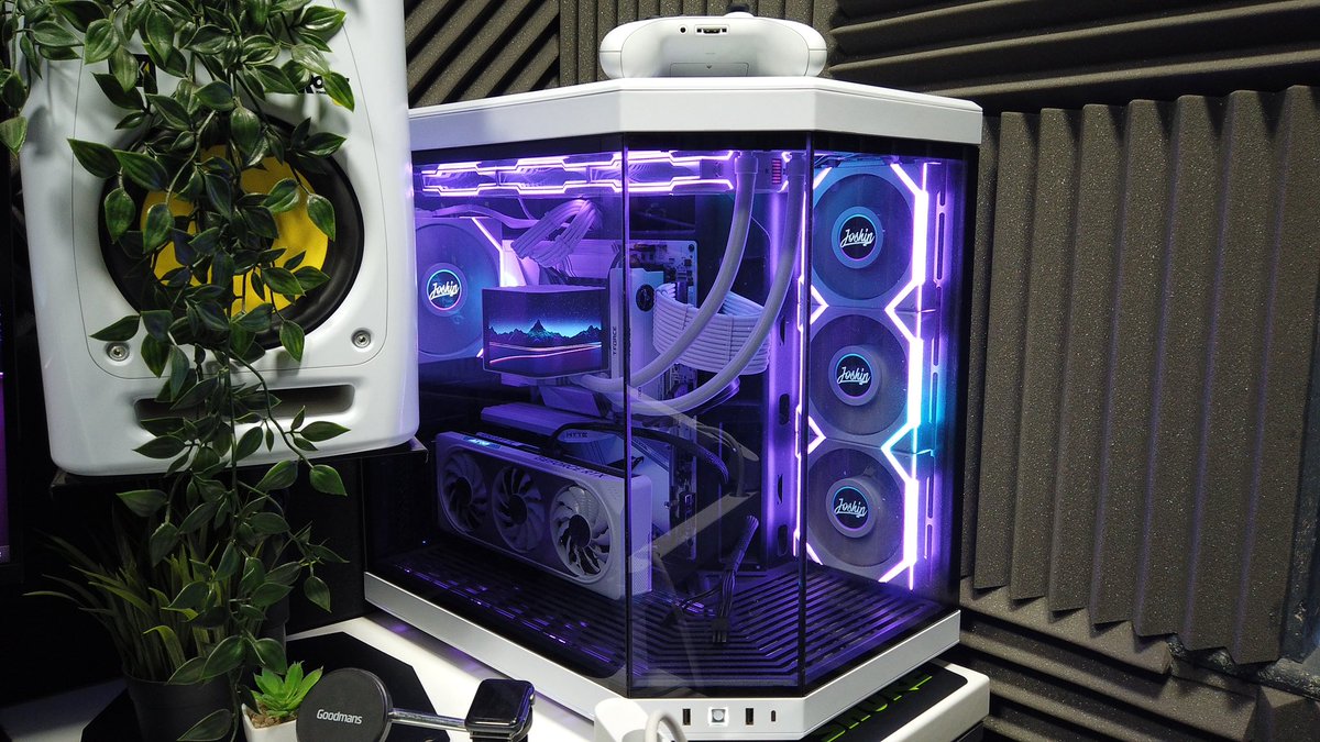Joshin tweet media