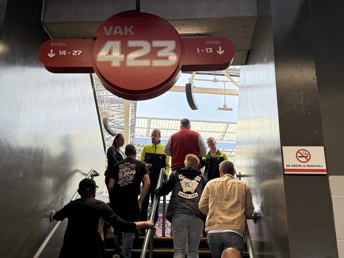 Ajax Life tweet media