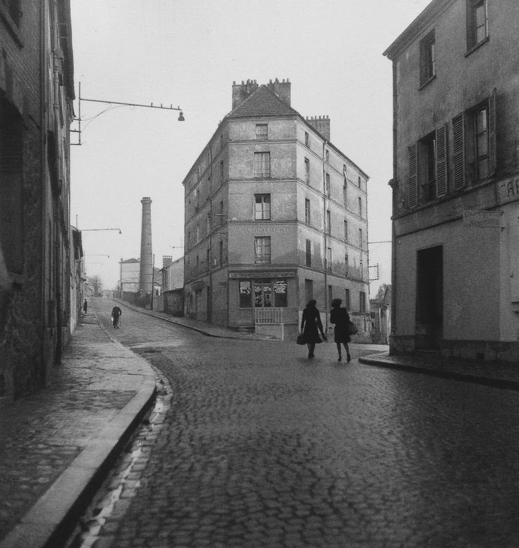 Tomorrow at Norfolk and Norwich Festival we perform music by Erik Satie, Philip Glass, John Cage and a beautiful new work by Cassandra Miller, concert is sold out. Photograph by Robert Doisneau, 1945, of the building where Satie last lived, in the Parisian district of Arcueil.