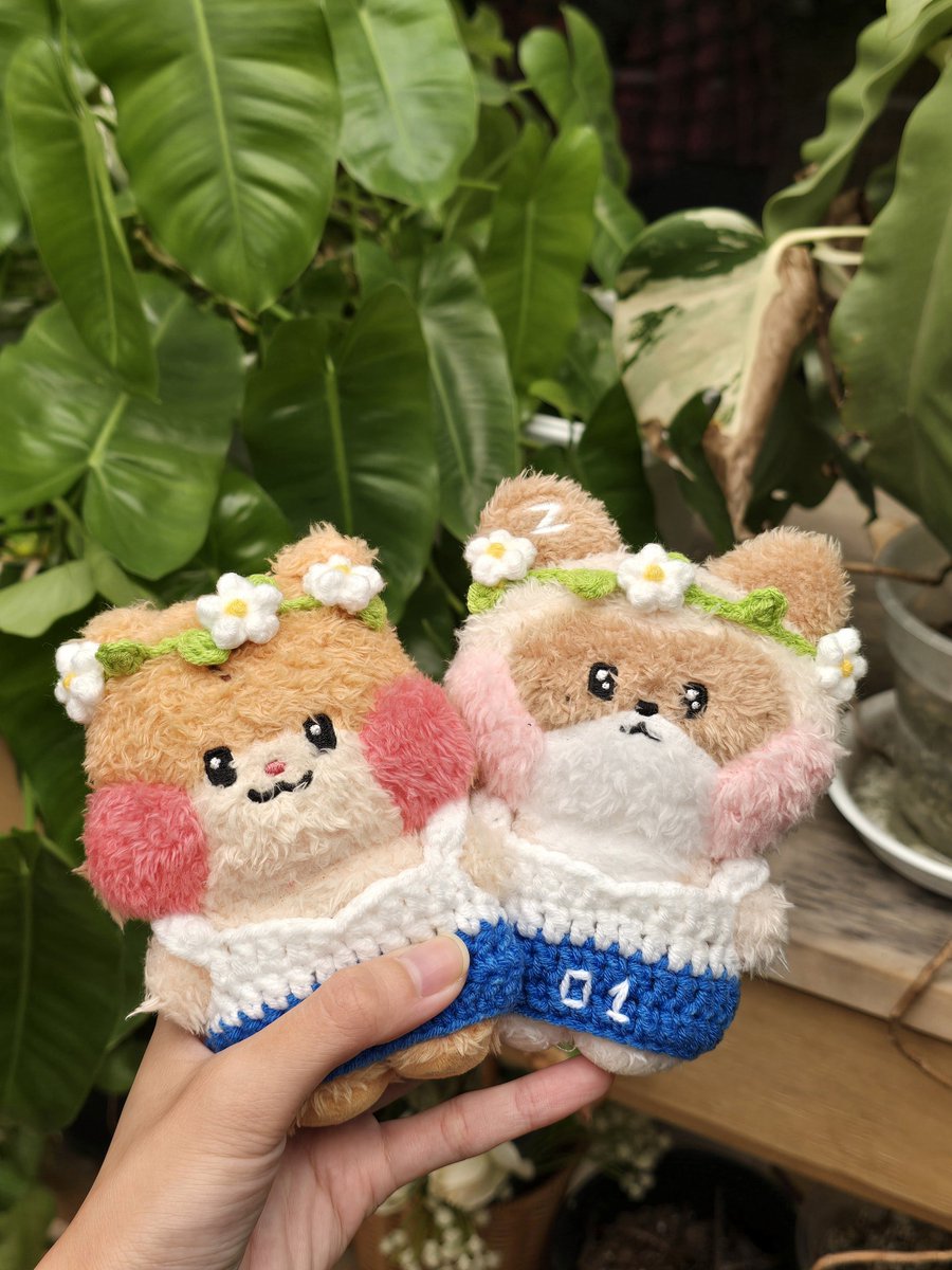 My Hanini &amp; Binini looking cuter than ever today 🩵🩷 

Customised outfit from: <a href="/haneulyard/">하늘</a>
Inspo: Haobin's fancon day 3 encore look 🥰 

#ZEROBASEONE #ZB1 #제로베이스원  #ZHANGHAO #장하오 #章昊 #SUNGHANBIN #성한빈 #成韓彬 #HAOBIN #빈늘