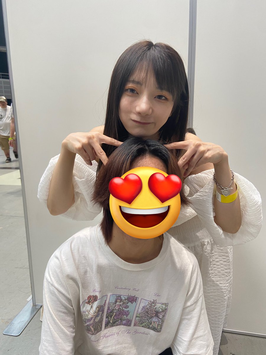 furikqke's tweet image. #毎日感じてちゃんにかわいいを伝える
尊みを感じて桜井さん今日もかわいいー!!
コスホリお疲れ様でした&ありがとうございました!今日はいつもよりいっぱい話せて良かった!!マジで今日も超絶かわいかった!!!写真撮る時近すぎて毎回ドキドキする day 256