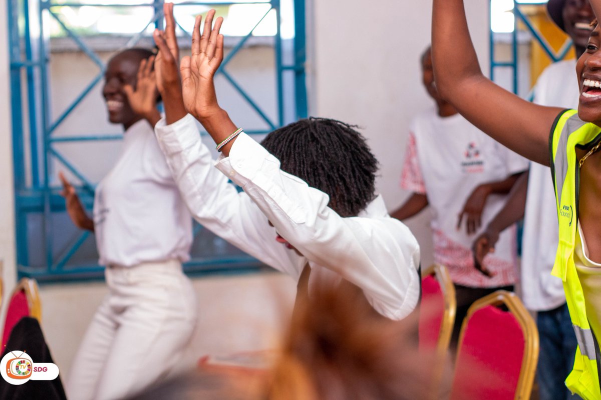 TvSdg_'s tweet photo. Art is the expression of human creative skills. At the Pandora Box Event by MicTyson, we witnessed how performance can awaken minds. The show powerfully reflected the harsh realities of life in our country  urging us not to stay down but to step out &amp; take action.
#SDG8
#TvSDG https://t.co/Wv9M9Su5Jo