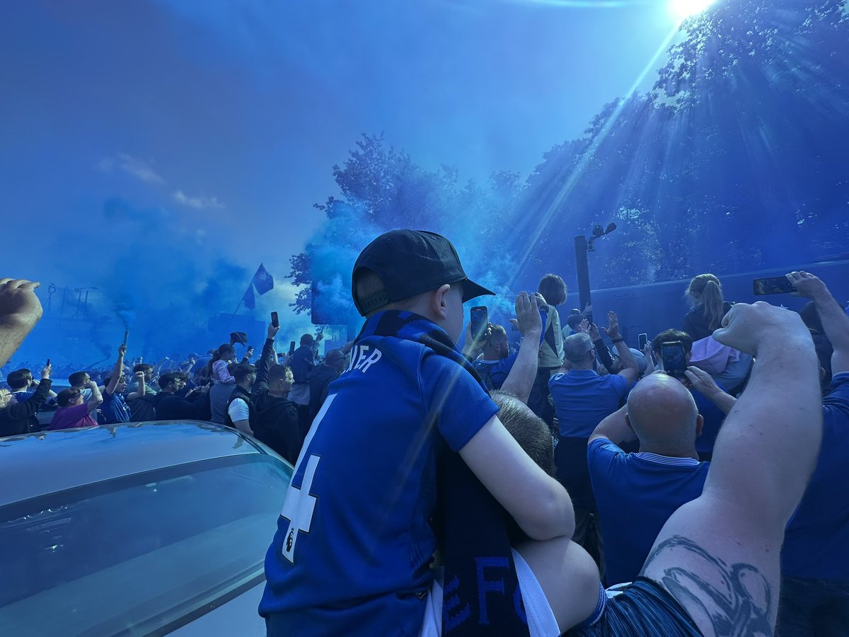 sarah_comber's tweet image. For the last time 🥹💙 @Everton #COYB