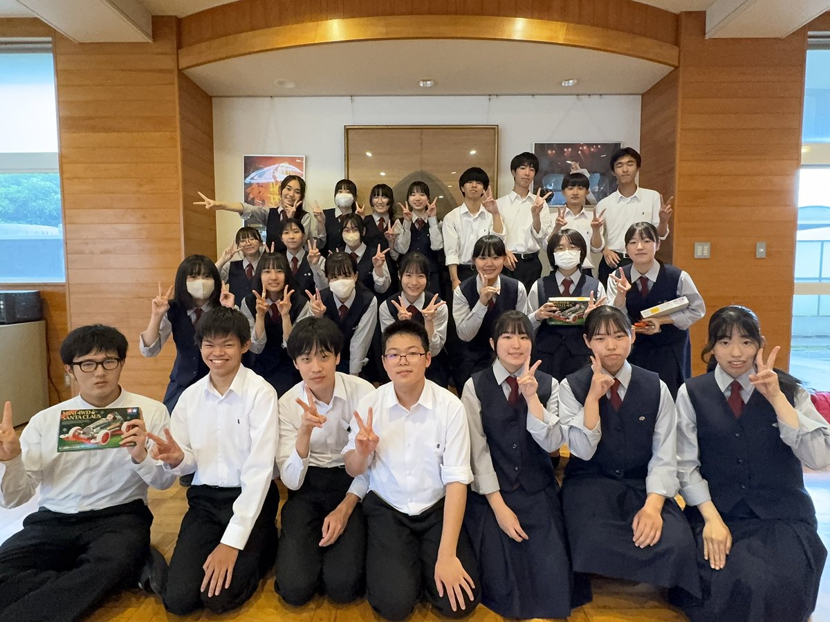 【静岡ホビーショー】
無事に3日間の演奏が終了しました！
聞きに来てくださったみなさん、ありがとうございました！
参加してくださったOBOGの方々もありがとうございました！
今後とも静商音楽部をよろしくお願いします！

 #静岡ホビーショー2025
 #静商音楽部
 #静商
 #SCBB