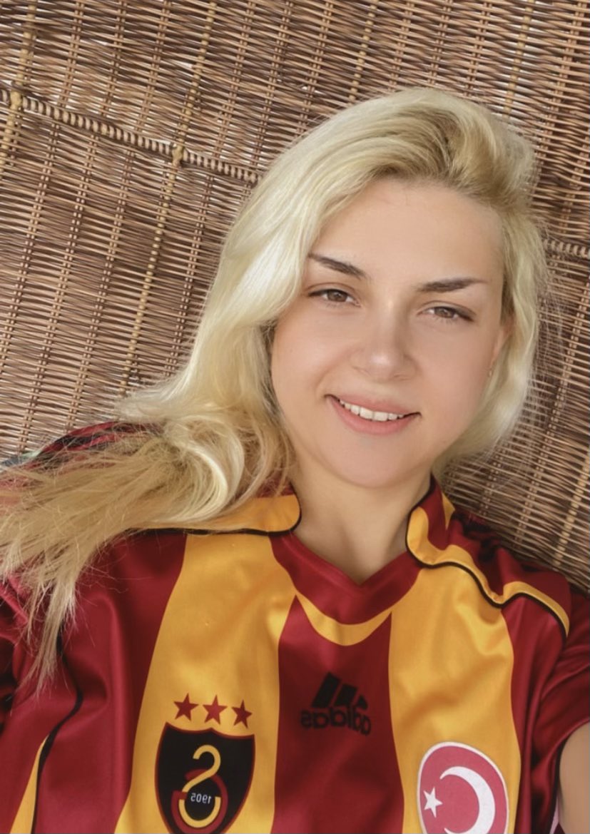 #BuguenGuenlerdenGALATASARAY Galatasaray - Kayserispor #GSvKYS  
⭐️