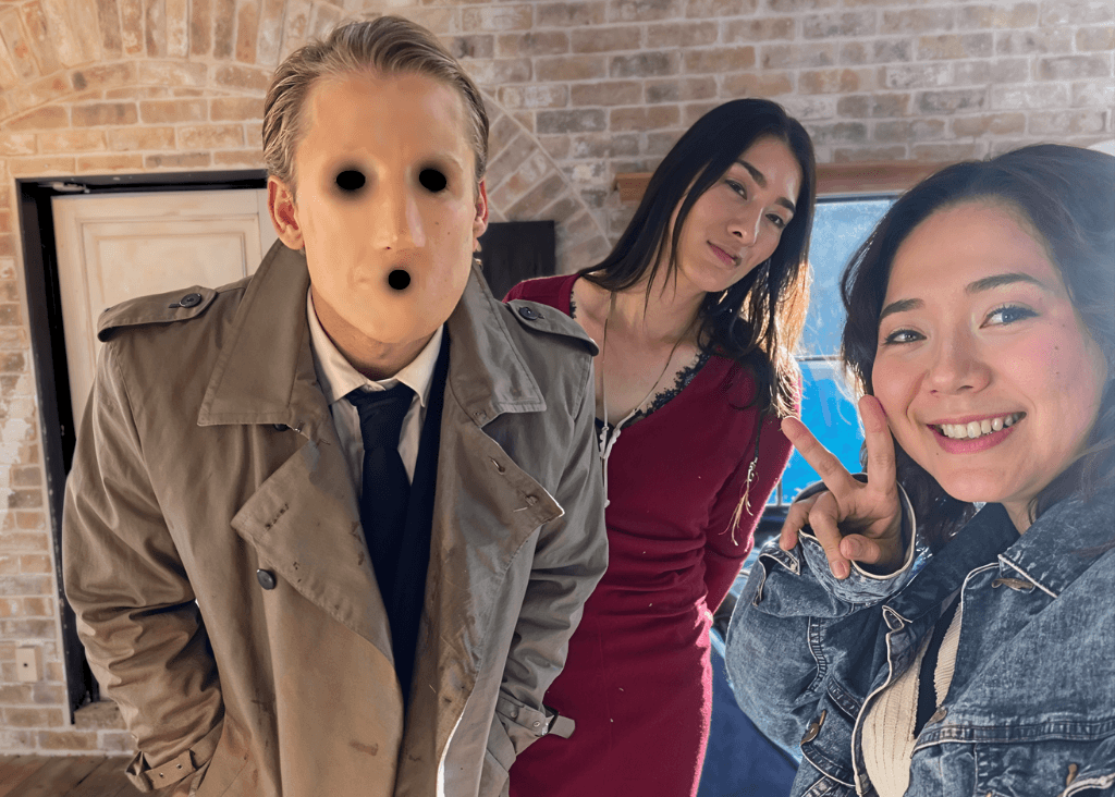 khadeem_wilson's tweet photo. Behind the scenes… right before things got weird.
Our psychological horror film is now live on Kickstarter.
👉 https://t.co/dsNaddMxzJ
#JHorror #ItDoesntExist #Kickstarter #IndieFilm #HorrorFilm #SpreadTheHorror https://t.co/h6aTcnpZ9l