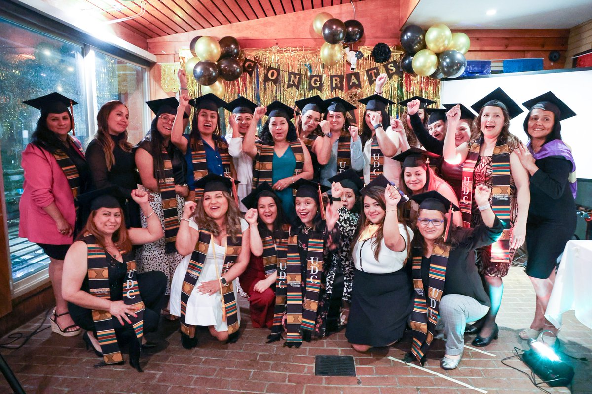 ChambersCenter's tweet image. A Historic Milestone at BCCC!
We are beyond proud to celebrate a historic moment at BCCC - the graduation of 24 extraordinary women educators who have earned their AA and BA degrees in ECE. This is the largest group of recent graduates in our Center’s history. Congrats!!!🎉