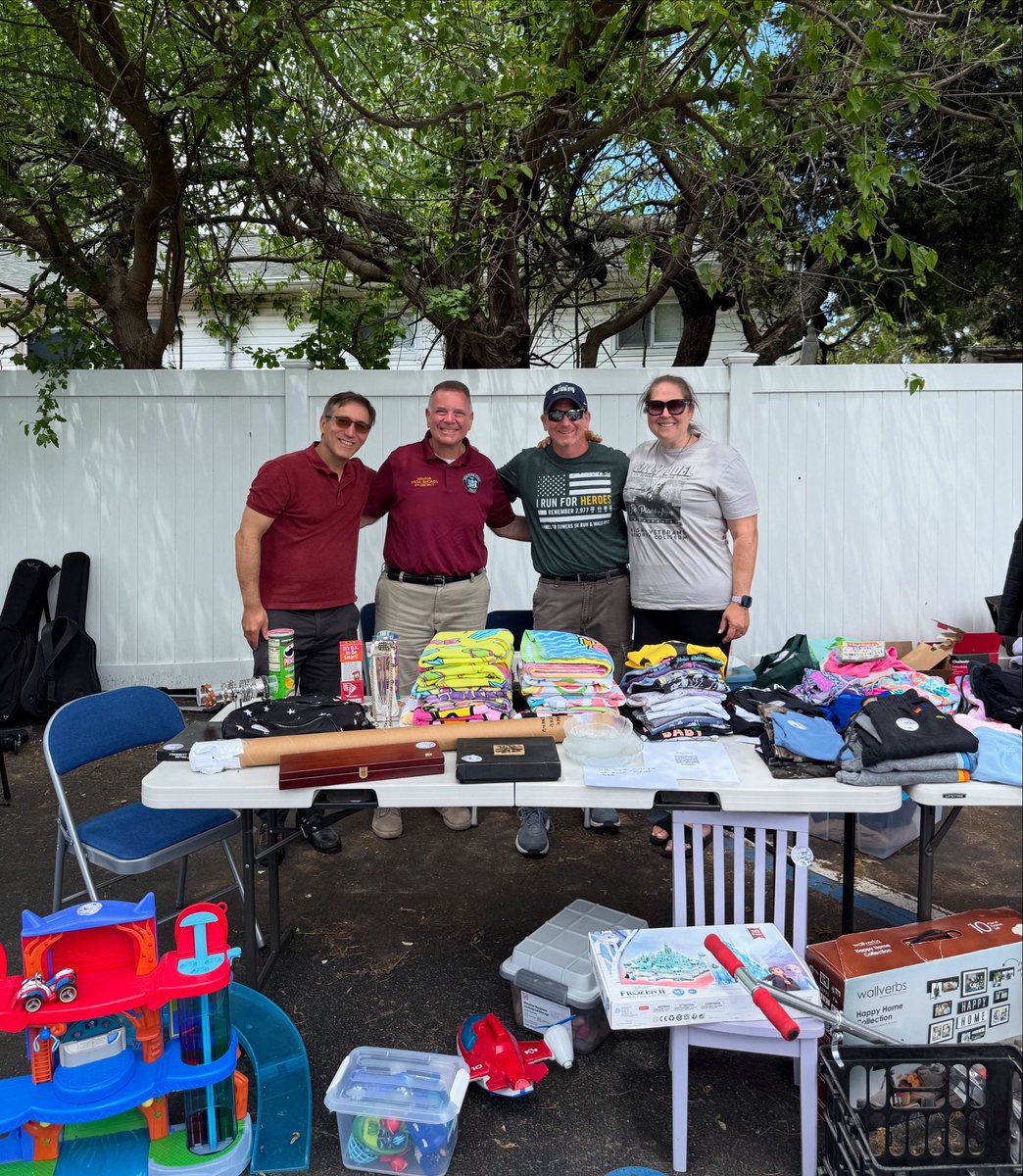 Steve Rhoads (@senatorrhoads) on Twitter photo Great to stop by and show my support for the Manetto Hill Jewish Center alongside President Russell Blatt, his wife, and Rabbi Neil Schuman at their annual multi-family community garage sale! Lots of great finds and even better company. Come on out—they’ll be here until 4 PM! ☀️ Great to stop by and show my support for the Manetto Hill Jewish Center alongside President Russell Blatt, his wife, and Rabbi Neil Schuman at their annual multi-family community garage sale! Lots of great finds and even better company. Come on out—they’ll be here until 4 PM! ☀️
