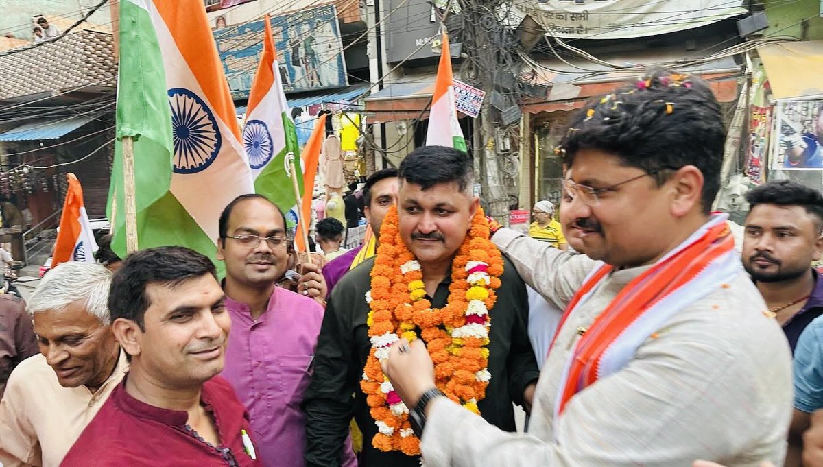 PunitTyagiBjp's tweet photo. #OperationSindoor के सम्मान में, #जिला_नवीन_शाहदरा की जनता उतरी #TirangaYatra के साथ मैदान में॥

आज सबोली मंडल में विशाल तिरंगा यात्रा निकाली गई॥ https://t.co/BGNzHx34UV