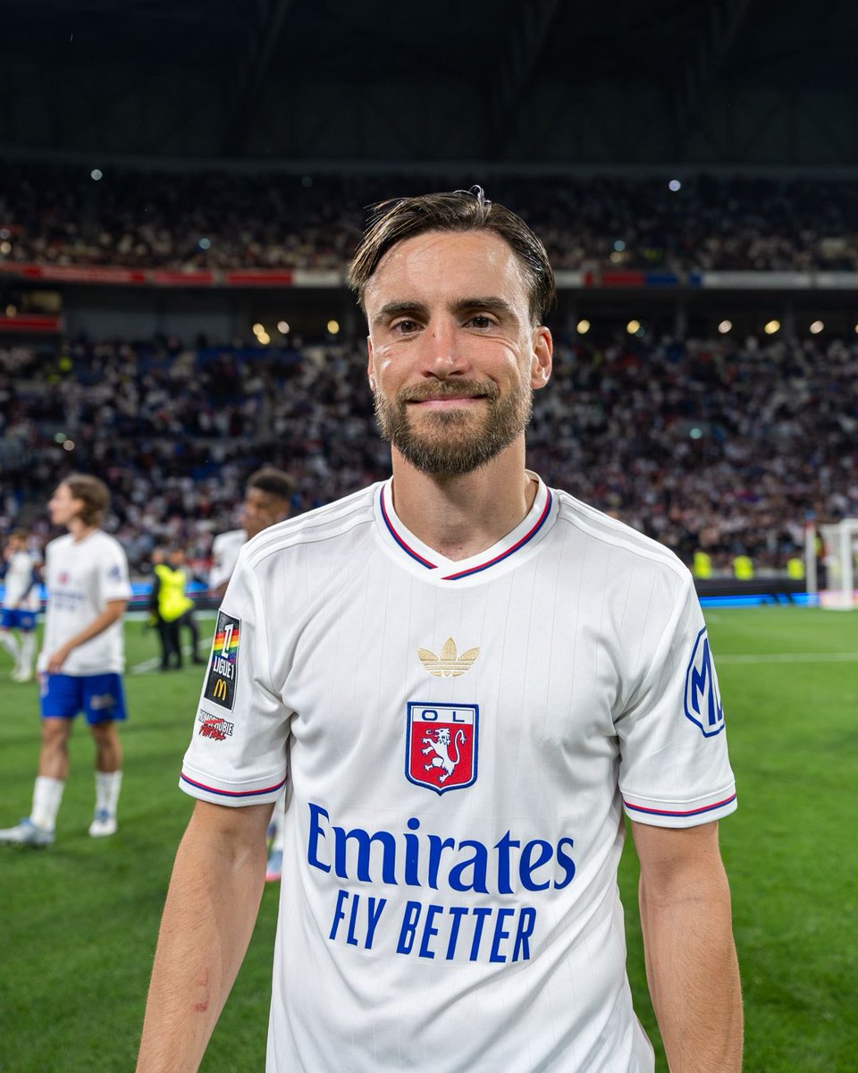 nico_taglia's tweet photo. Temporada terminada. Peleando hasta el final y logrando clasificación europea aunque nuestra ambición era más grande. Gracias a todos como siempre por apoyarnos! 🦁🔴🔵 https://t.co/3EhVMsY88S