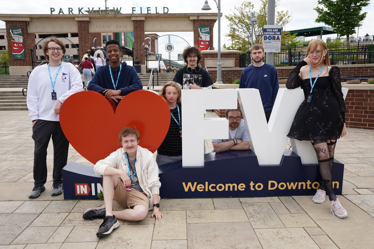 HOOSIER SAGA TOP 8

Congrats to the finest Hoosiers in the state, tune in now to see who will be crowned the Hoosier Saga 2025 Champion!

📸<a href="/SignoloWes/">Signolowes_Reroll</a>