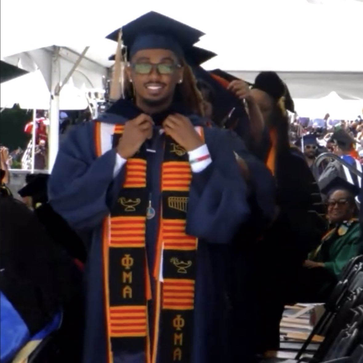 zzzayvier's tweet photo. Now a Morgan State Alumnus! Thank you God https://t.co/Fv61JirLD5