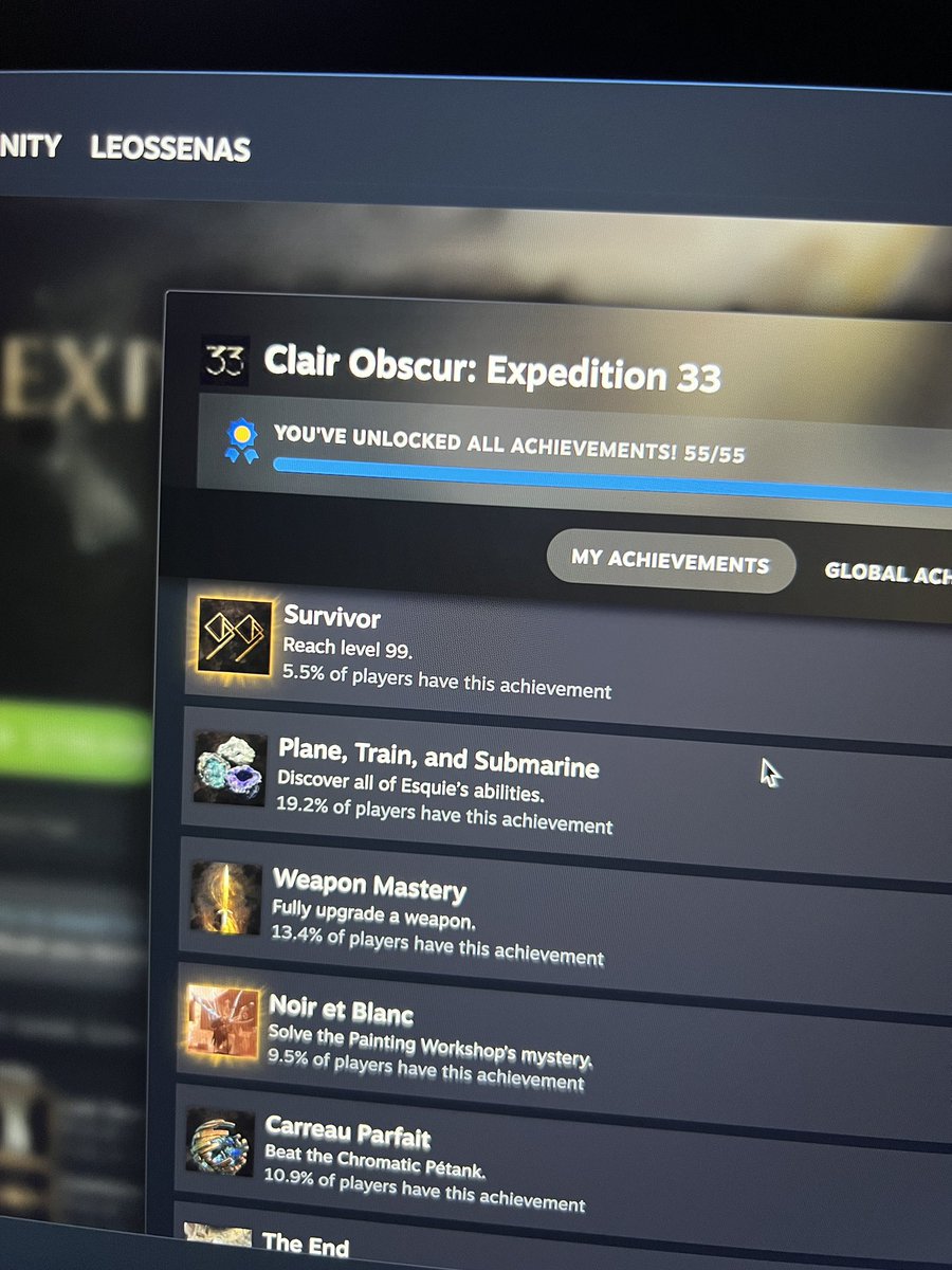 leossenas's tweet image. goty
