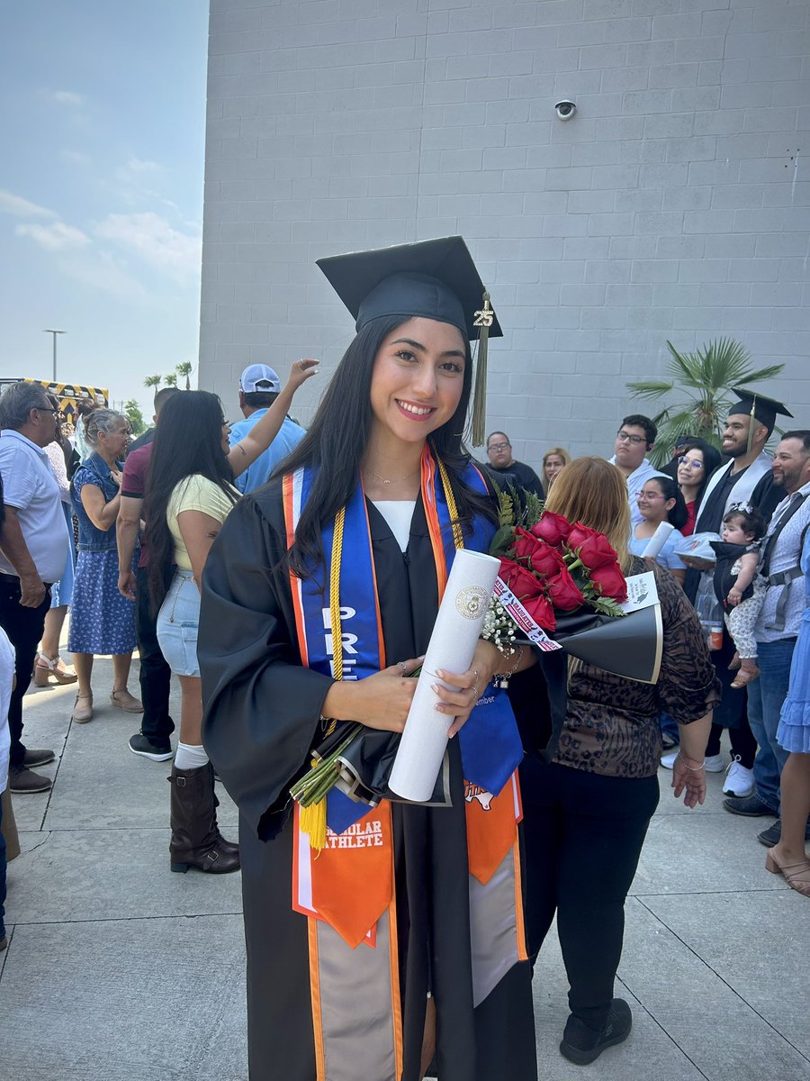 Huge congratulations to our incredible student-athletes who graduated today! Your hard work, dedication, and perseverance—both on the field/court/track and in the classroom—have truly paid off. We’re so proud of you! 🏆📚✌🏼