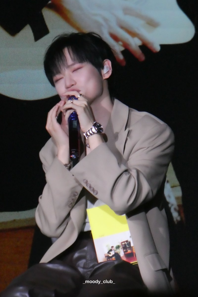 250517 showcase

👶🏻💭 아기야

#천러 #辰乐 
#CHENLE #NCT #NCTDREAM